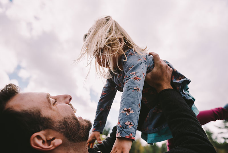 Conceptions and experiences of paternal involvement among Quebec fathers: a dual parental experience.